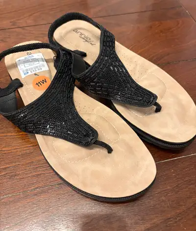 Bought in Vegas, just a bit too small for me. Pick up in Erindale, NO DELIVERY, cross-posted, no hol...