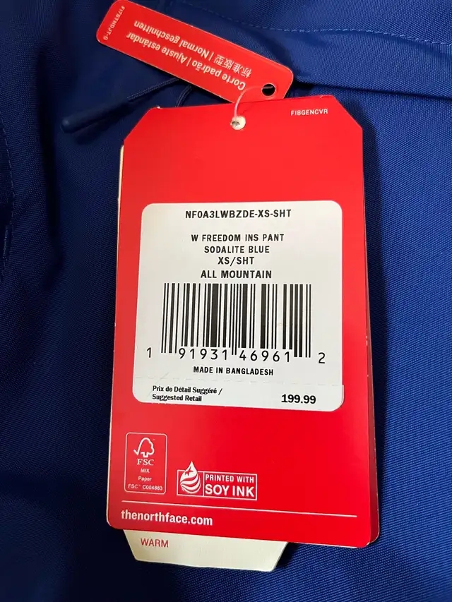 North Face Women’s Freedom ski pants BNWT in Women's - Bottoms in Markham / York Region - Image 5