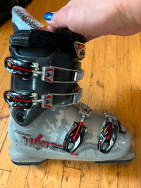 NORDICA HotRod 60 youth ski boots