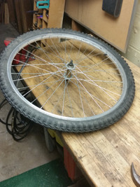 Front Bicycle Wheel and Tire