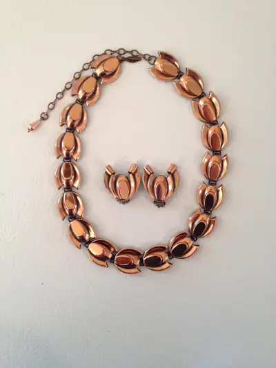 1960’s RENOIR Signed Copper Tulip Flower Link Choker Necklace, View more