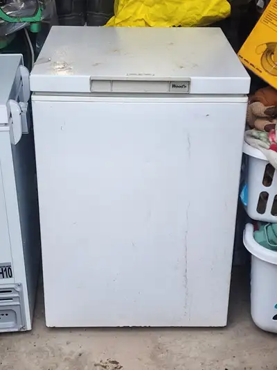 Selling a Small freezer. 6 cubic feet, 40 dollars. I am posting this ad for a friend, please contact...