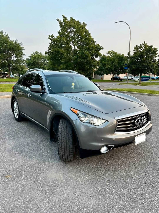 2014 INFINITI QX70 in Cars & Trucks in Ottawa - Image 3