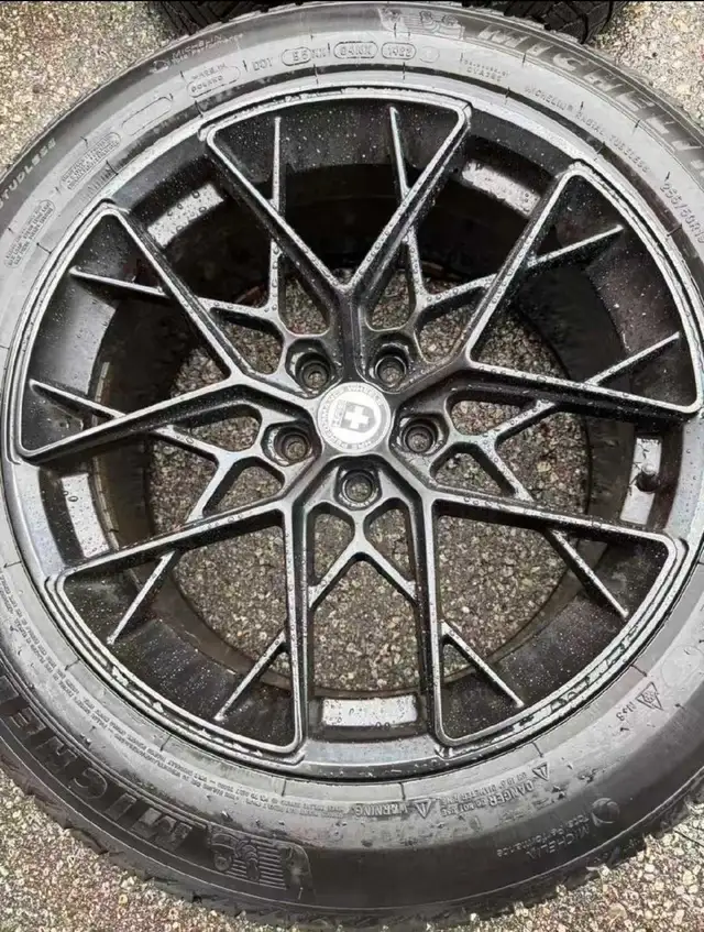 Michelin winter Tires 255/50R19 in Tires & Rims in City of Toronto - Image 2