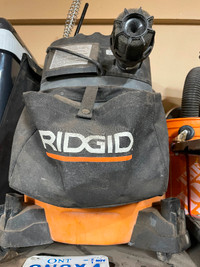 Rigid 6 gallon wet/dry vacuum