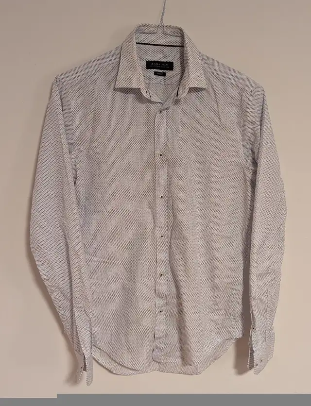 Zara Men's Medium Shirt  in Men's in City of Toronto - Image 3