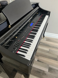 Suzuki FP-S Spinet Piano