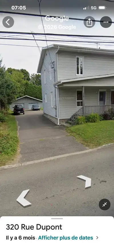 318 rue dupont pont-rouge 4 1/2 + sous sol + garage entre asphalter terrain en gazon Non fumeur sans...