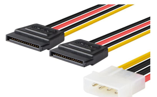 Molex to SATA Power Adapter, (3 Pack) 4 Pin Molex (LP4) to Dual dans Câbles et connecteurs  à Laval/Rive Nord