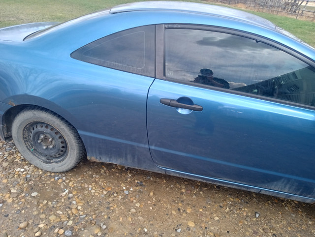2007 Honda Civic in Cars & Trucks in Calgary - Image 4