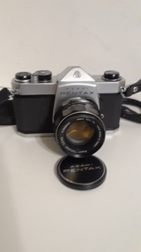 Vintage Pentax SP500 Film Camera