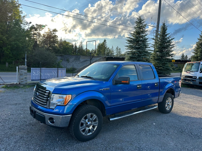 DEAL PENDING 2012 Ford F150 Supercrew Cab 5.0L V8 4x4 Cars
