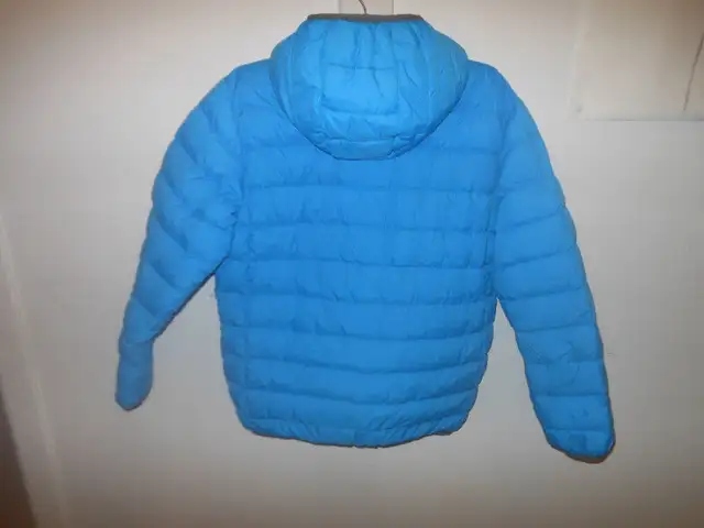 Down Jacket in Kids & Youth in City of Montréal - Image 4