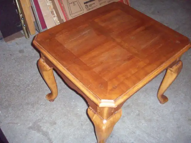 Table Antique Salon in Other in Drummondville - Image 5