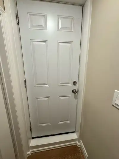 2-Bedroom Renovated Basement Apartment – Prime Markham (16th & M