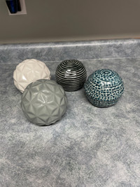  Decorative table balls