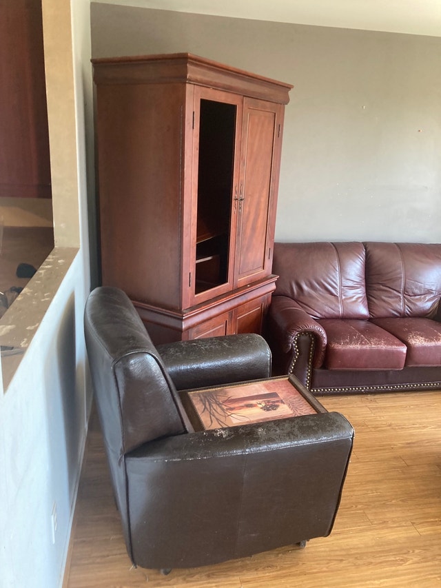 MEUBLES A DONNER Objets gratuits Longueuil/Rive Sud Kijiji