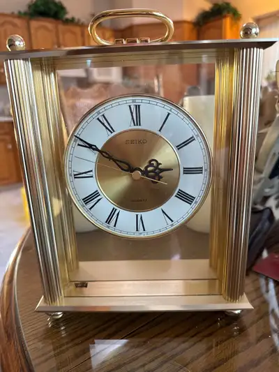 Like New! Beautiful Mantle Clock, View more