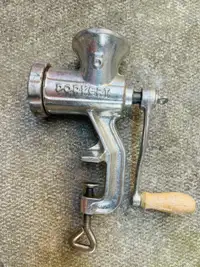 Porkert n°5 manual meat grinder in tin-plated cast iron