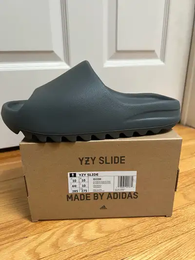 ADIDAS YEEZY SLIDE SLATE GREY SIZE 10US, View more