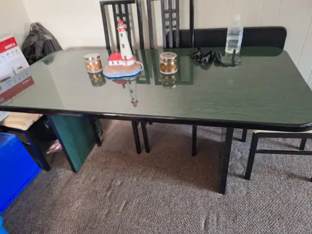 dinnette table , chairs and bakers rake in Dining Tables & Sets in Sarnia - Image 5