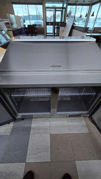 2 Door Sandwich/Salad Prep Table Cooler Cold Zone - Used only for 3 months. Selling as the Restauran...