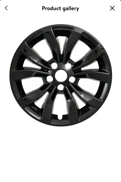 Set of 4 Wheel Covers. Brand New In Box, Never Used. 10 Spoke, 5 Hole, 17 inch Plastic Wheel Covers....