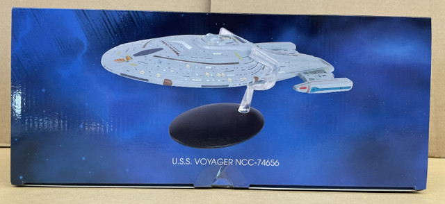 Star Trek Eaglemoss Starships USS Voyager NCC-74656 XL Edition dans Art et objets de collection  à Ville de Régina - Image 2