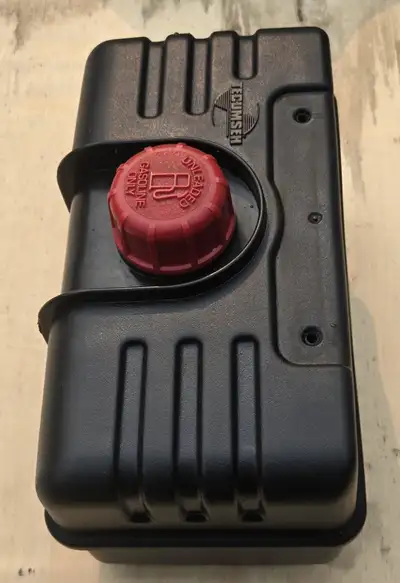 Tecumseh Snow Blower Gas Engine One Gallon Fuel Tank, View more