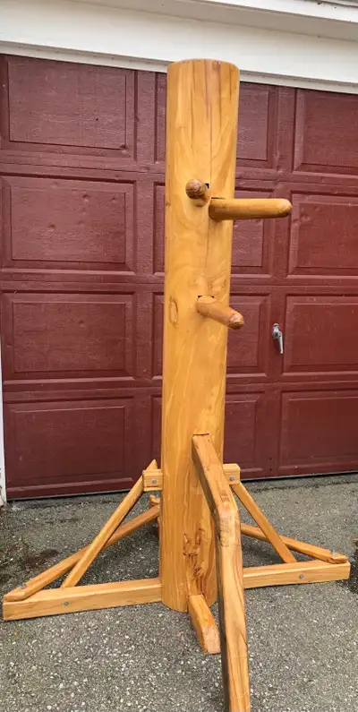 Wing Chun tripod wooden dummy, View more