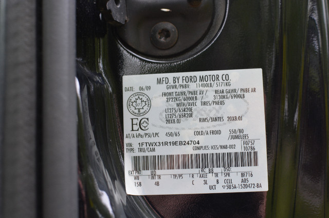 2009 Ford F350 Low Mileage in Cars & Trucks in Sault Ste. Marie - Image 3