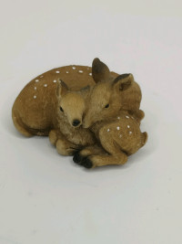VTG signed A. Lucchesi figurine Mama Deer and Fawn