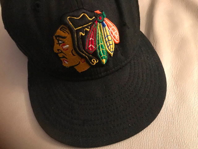 Casquette Black Hawks  LNH dans Hommes  à Laurentides