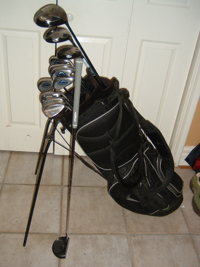 14 PCS MENS RIGHT CALLAWAY STEELHEADS X16 REG STEEL GOLF CLUBS, View more