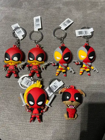 Marvel deadpool 3D keychains series 3, View more
