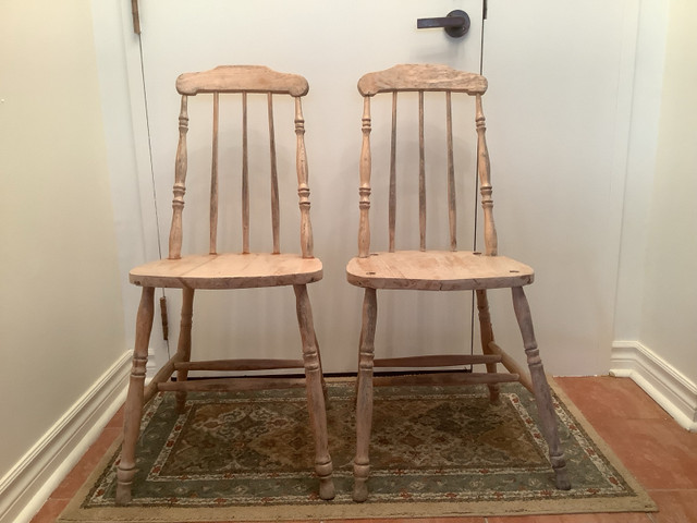 Chaises antiques en bois dans Chaises, Fauteuils inclinables  à Longueuil/Rive Sud