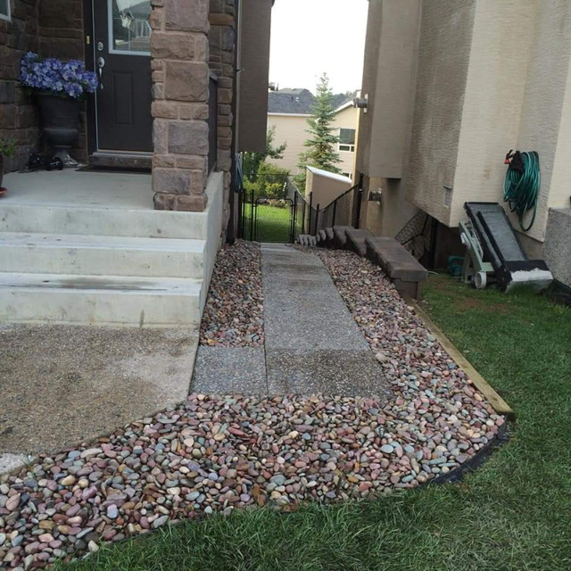 Landscaping services  in Moving & Storage in Calgary - Image 4