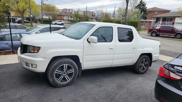2012 Honda Ridgeline in Cars & Trucks in City of Toronto - Image 3