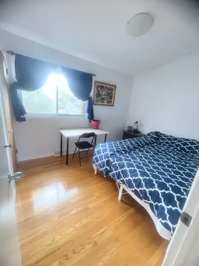 I am offering a room for rent in Brossard. The room is in good condition and features natural light...