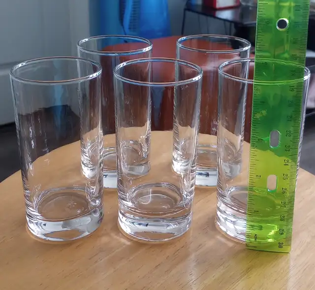 413 Five Clear Glasses No chips nor cracks $565565389929859121