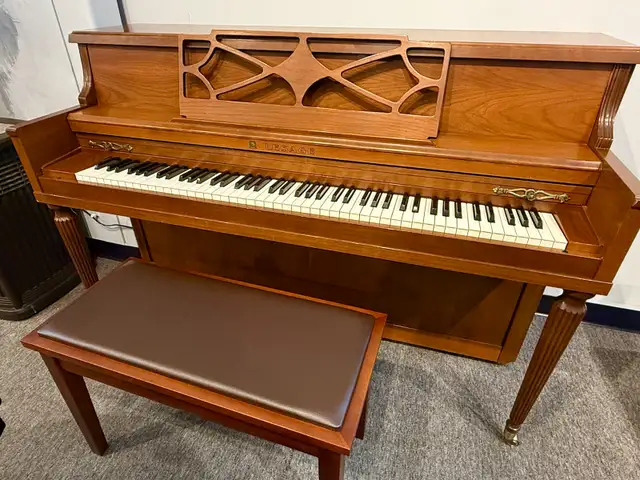 Lesage Upright Piano in Pianos & Keyboards in Edmonton - Image 2