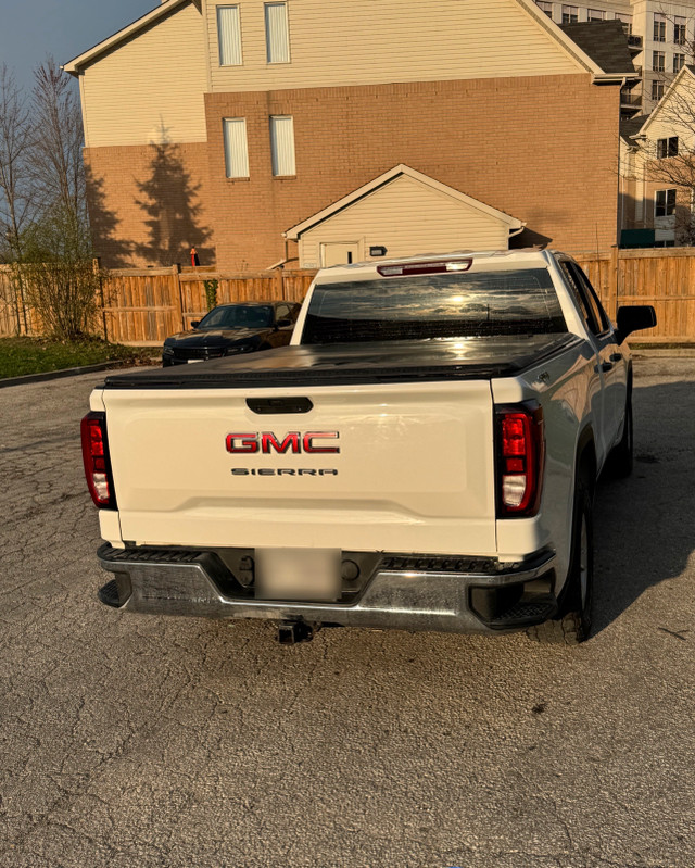 2020 GMC sierra  in Cars & Trucks in City of Toronto - Image 2