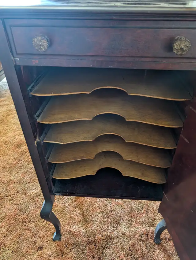 Vintage sheet music cabinet in Hutches & Display Cabinets in Kingston - Image 3
