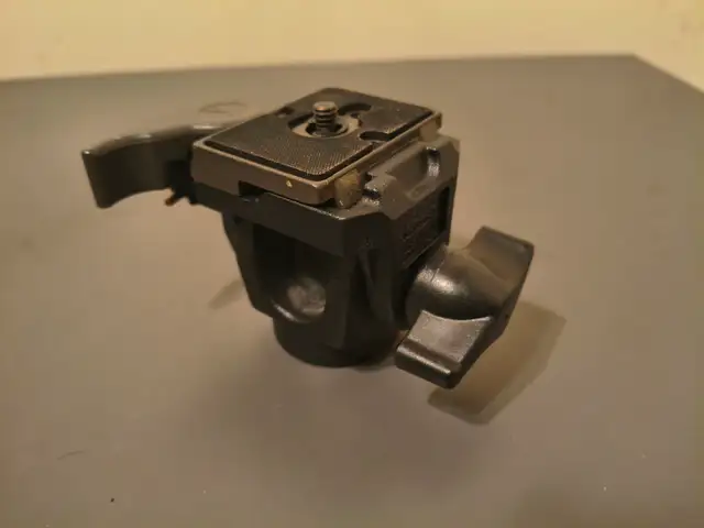 Quick-release Tripod Mount