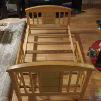 Kids Toddler bed in great condition