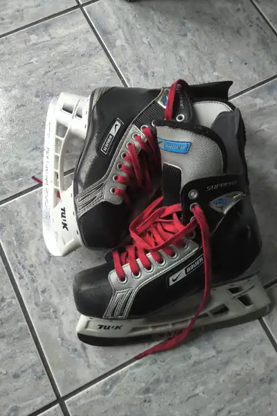 Junior BAUER SKATES, View more