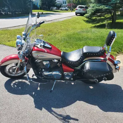 Great cruiser for sale. Comes with saddles bags. Slight damage to one side of the saddle bag, front...