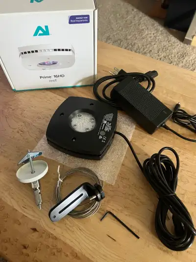AI Prime 16 HD Reef Light And Hanging Kit, View more