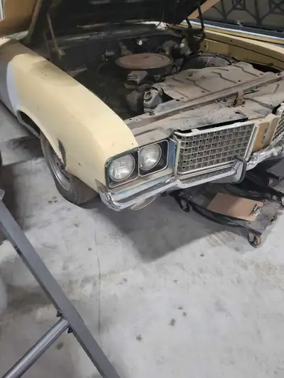 I'm selling a 1971 Oldsmobile Cutlass Supreme convertible, a true classic with a vintage charm. Whil...