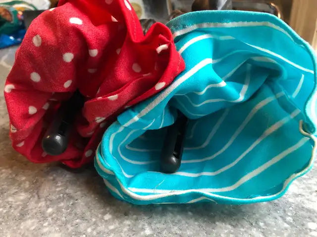 ROJUS Laughing Man Punching Hand Puppet Vintage  in Toys & Games in Kitchener / Waterloo - Image 9